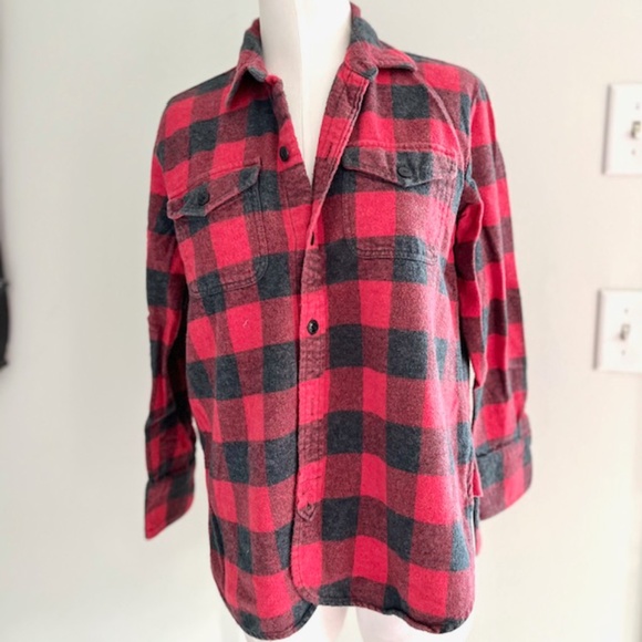 Madewell Flannel Ex-Boyfriend Shirt in Albion Plaid - Picture 2 of 6